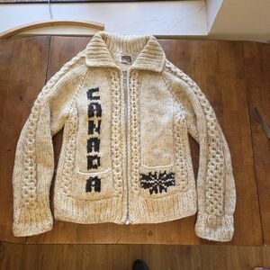Vintage Longhouse Hand-Knit 100% Virgin Wool Cowichan Sweater Jacket – Canada –
